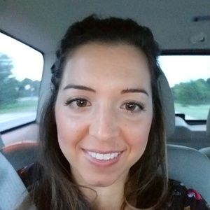 Meet your Posher, Harmony